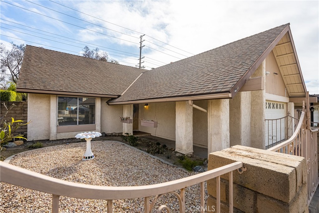 7842 E Woodsboro Avenue