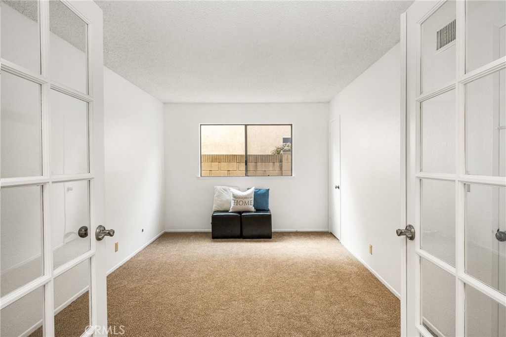 7842 E Woodsboro Avenue