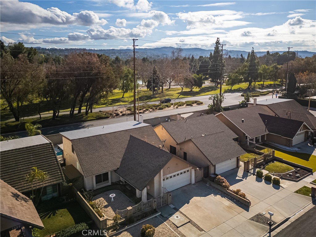 7842 E Woodsboro Avenue