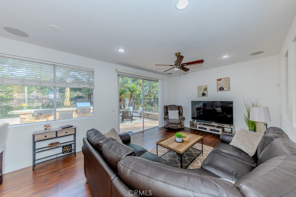 5760 Southview Drive