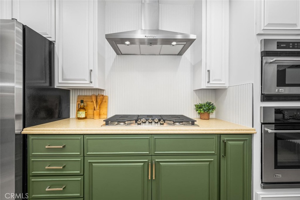 3713 Royal Woods Drive