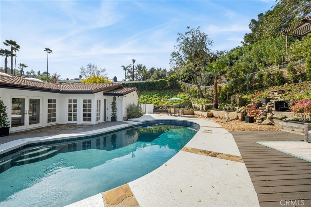 3713 Royal Woods Drive