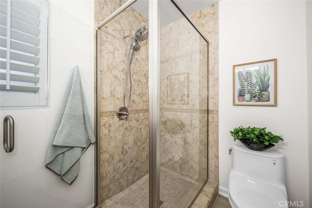 3713 Royal Woods Drive