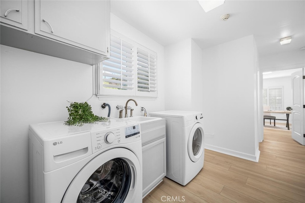 3713 Royal Woods Drive