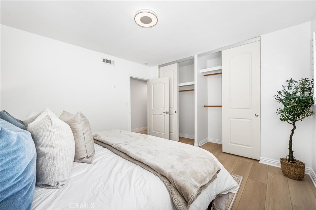 3713 Royal Woods Drive