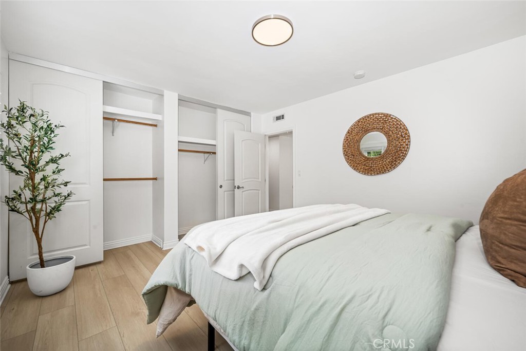 3713 Royal Woods Drive