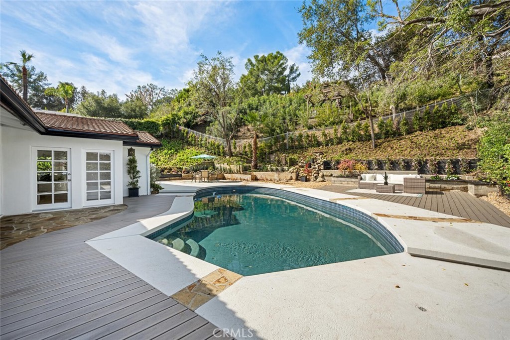 3713 Royal Woods Drive