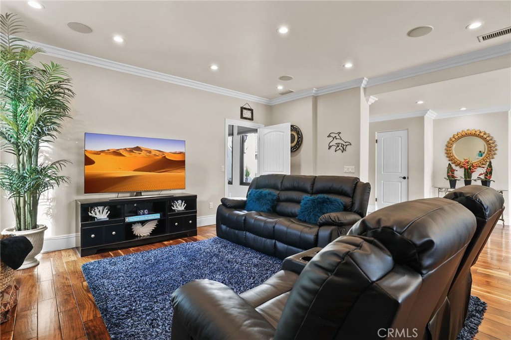 2682 Oak Knoll Drive