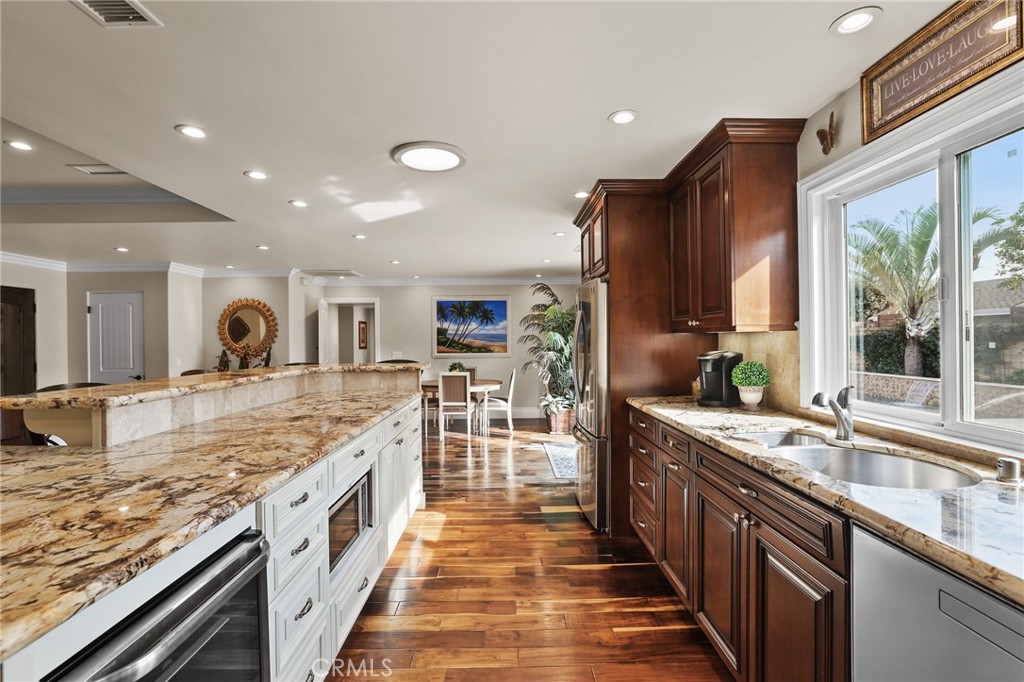 2682 Oak Knoll Drive