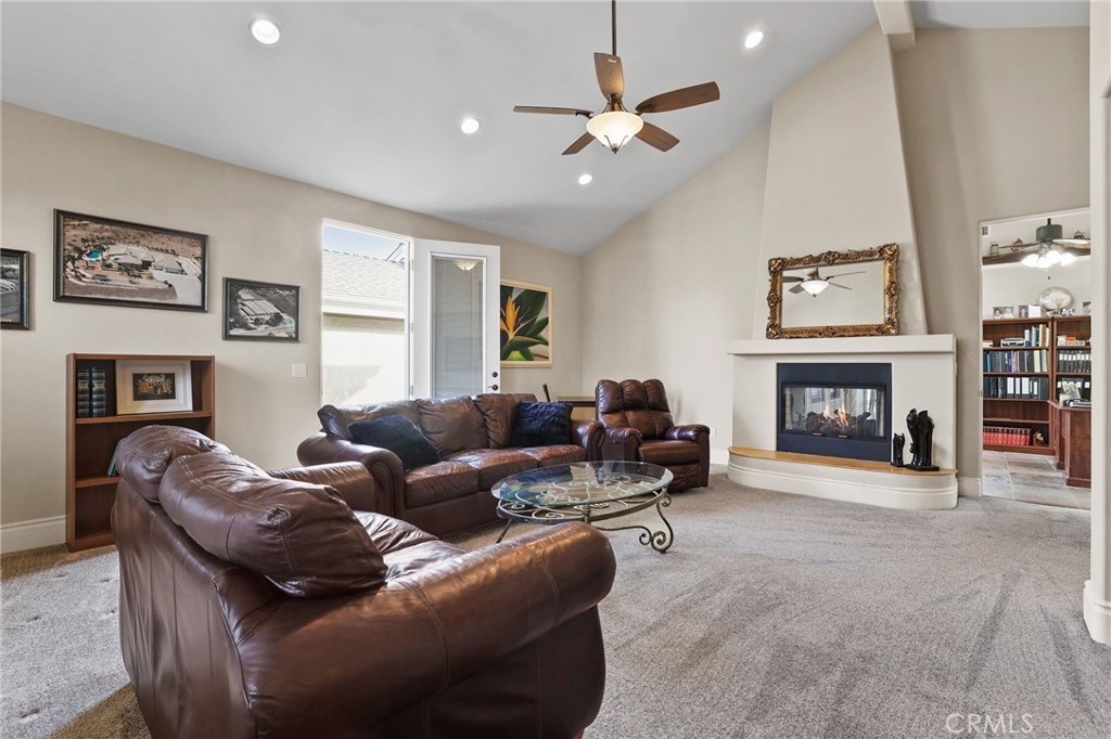 2682 Oak Knoll Drive