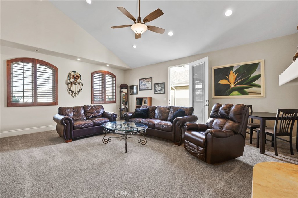 2682 Oak Knoll Drive