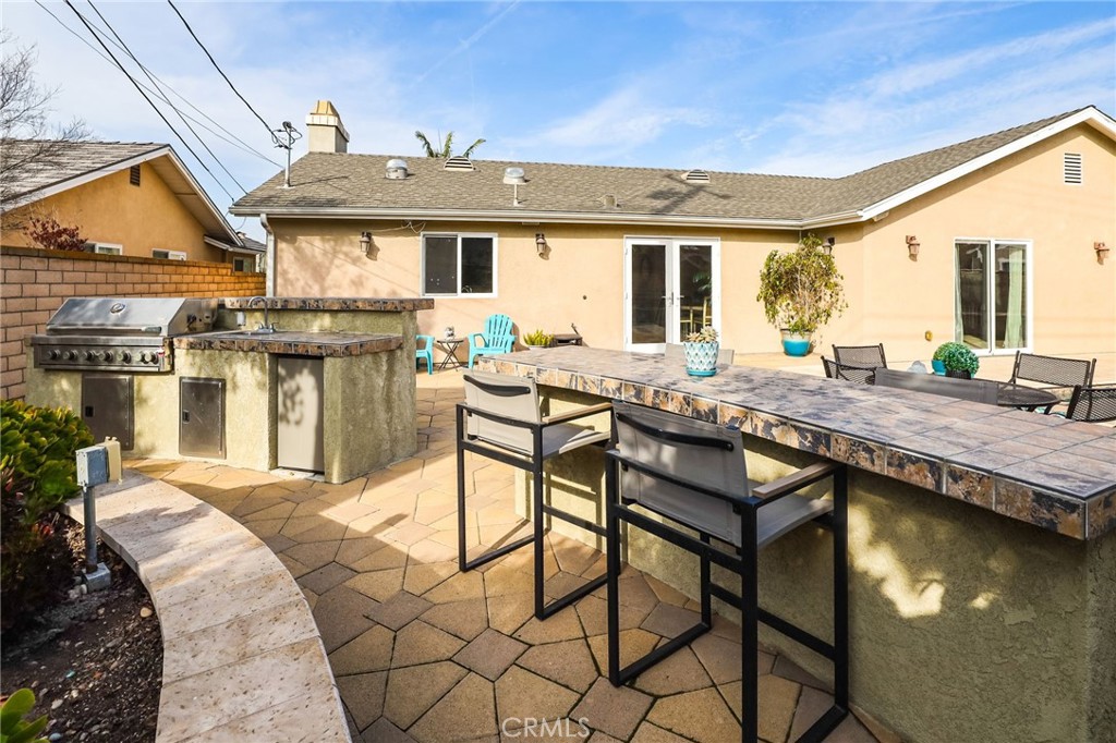 2682 Oak Knoll Drive