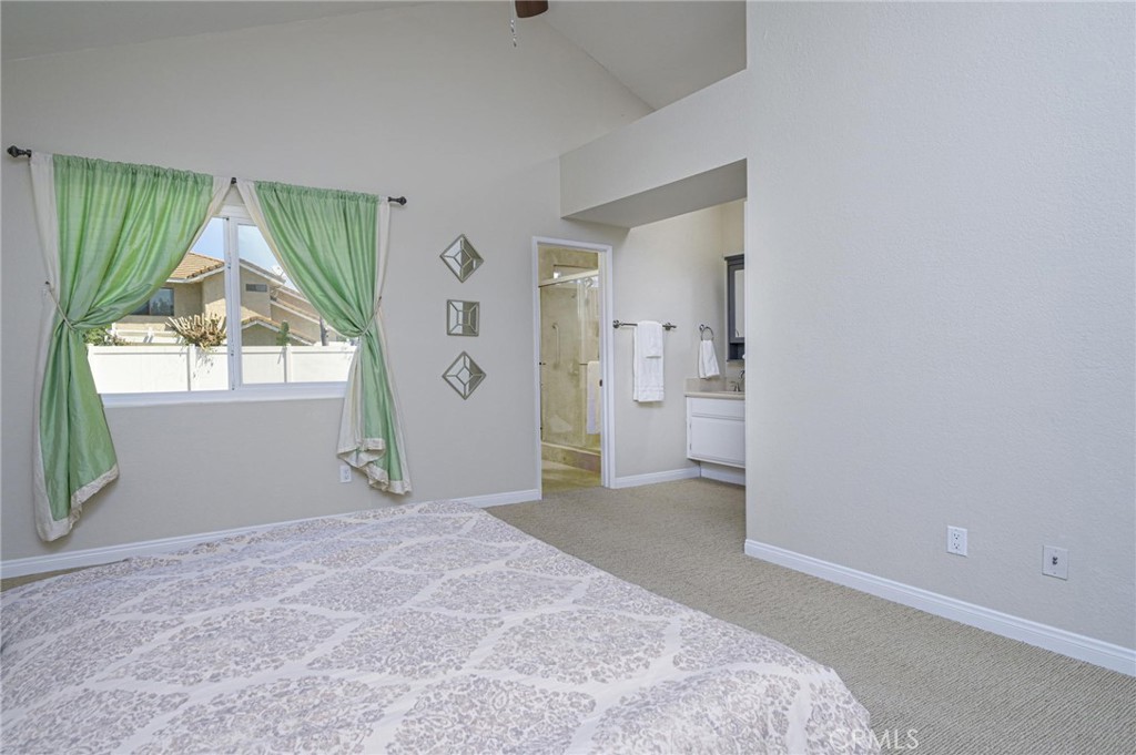 17395 BRIARDALE Lane