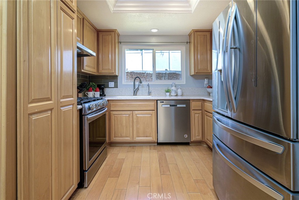 17395 BRIARDALE Lane