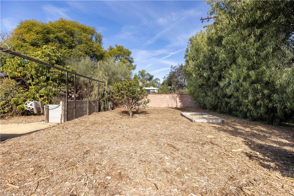 6764 E Parapet Street