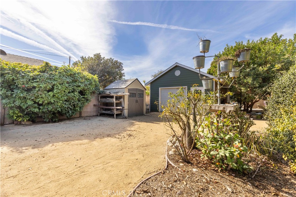 6764 E Parapet Street