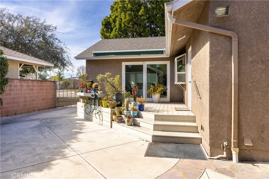 6764 E Parapet Street