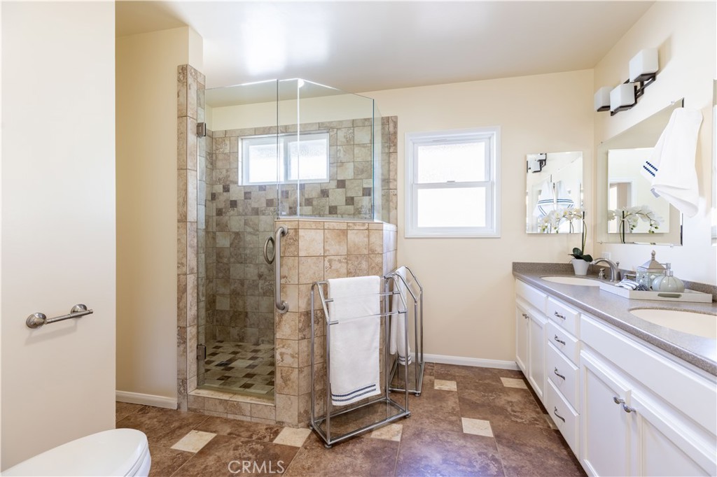 6764 E Parapet Street