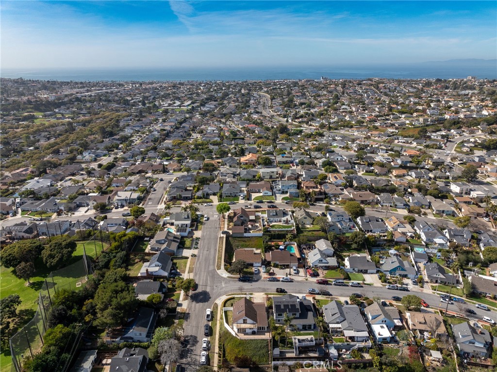 22640 Ellinwood Drive