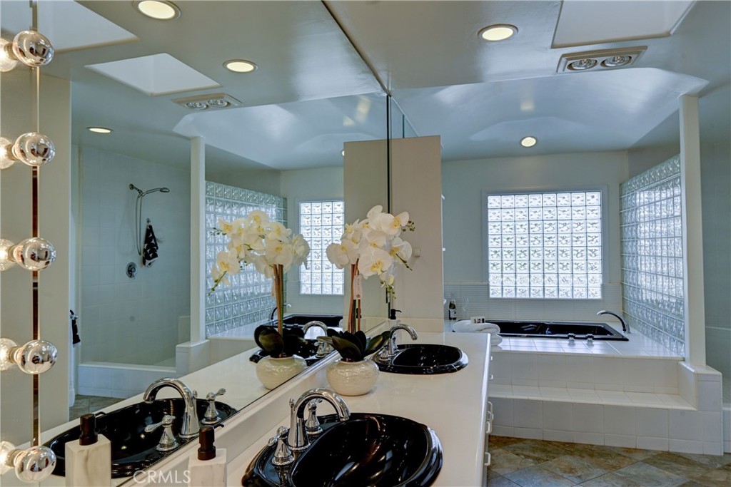 5971 Country View Drive