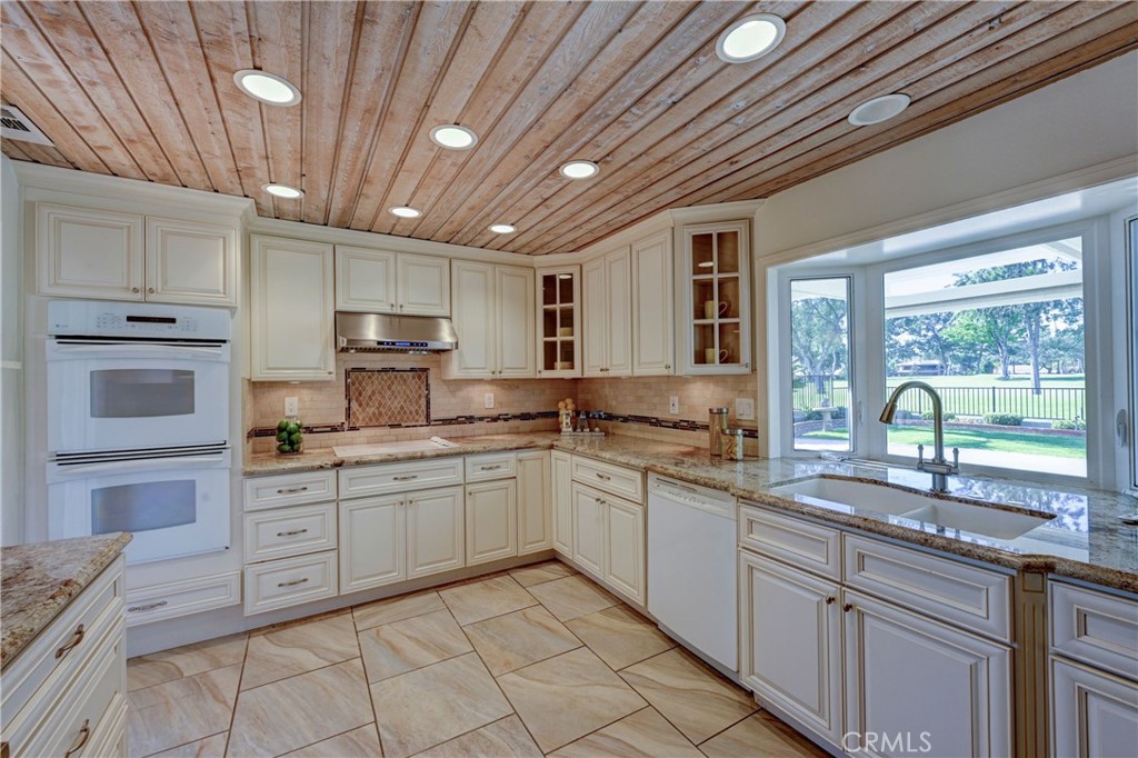 5971 Country View Drive