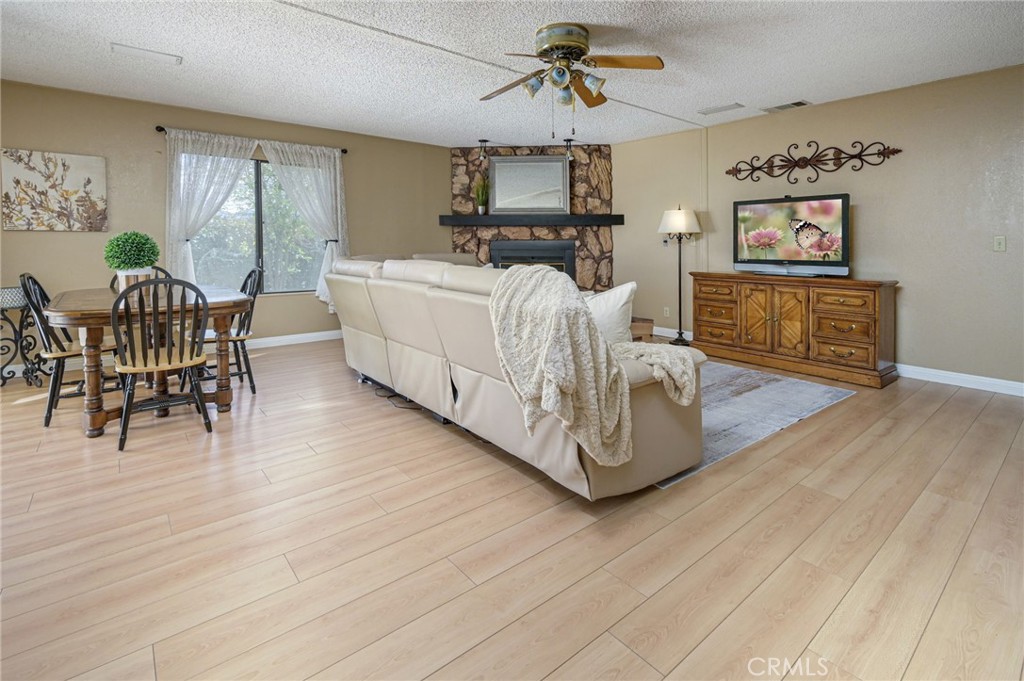 43721 MABLE Court