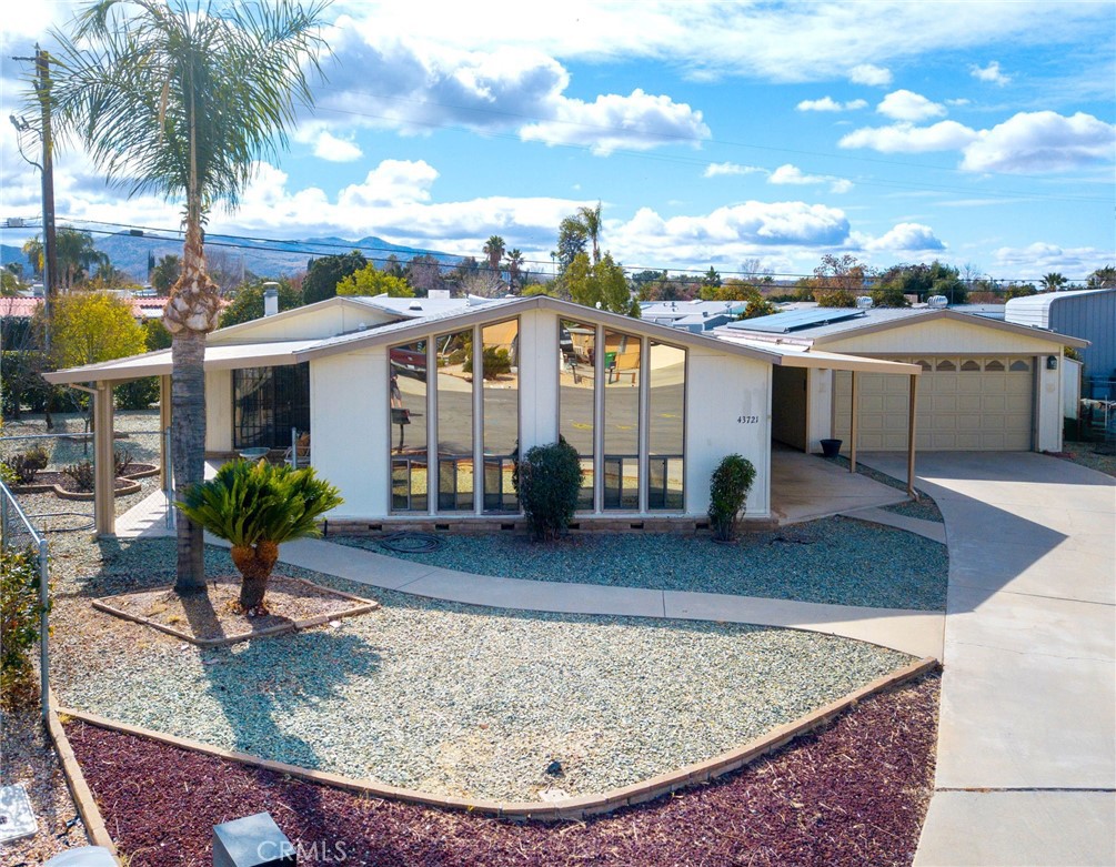 43721 MABLE Court