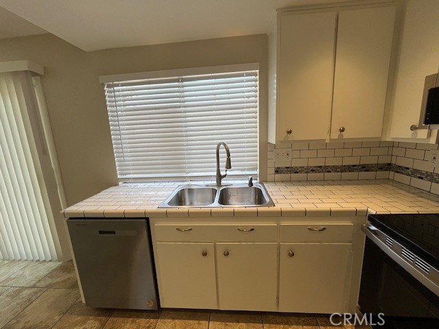 8685 Santa Margarita Lane