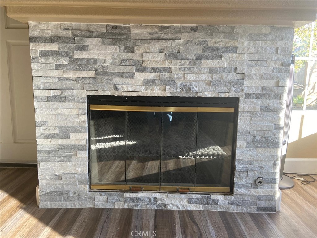 8020 E Goldenrod Lane