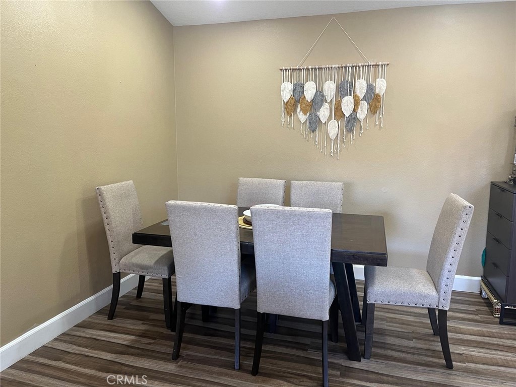 8020 E Goldenrod Lane