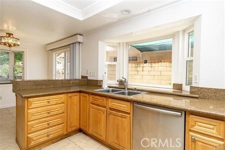 20353 E Crestline Drive