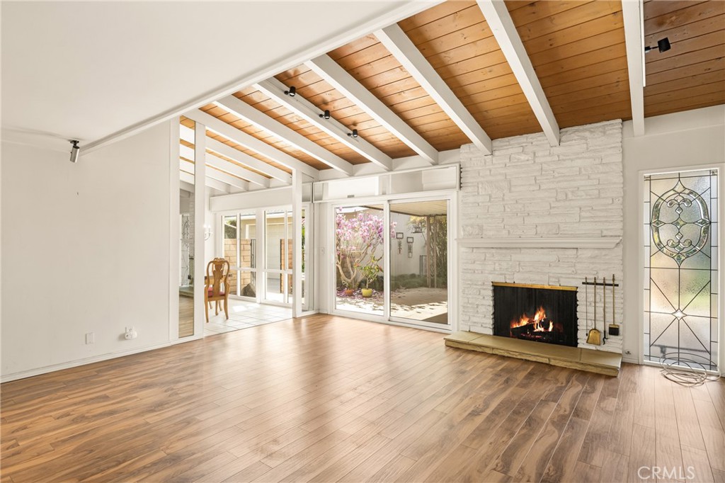 14031 La Barca Drive