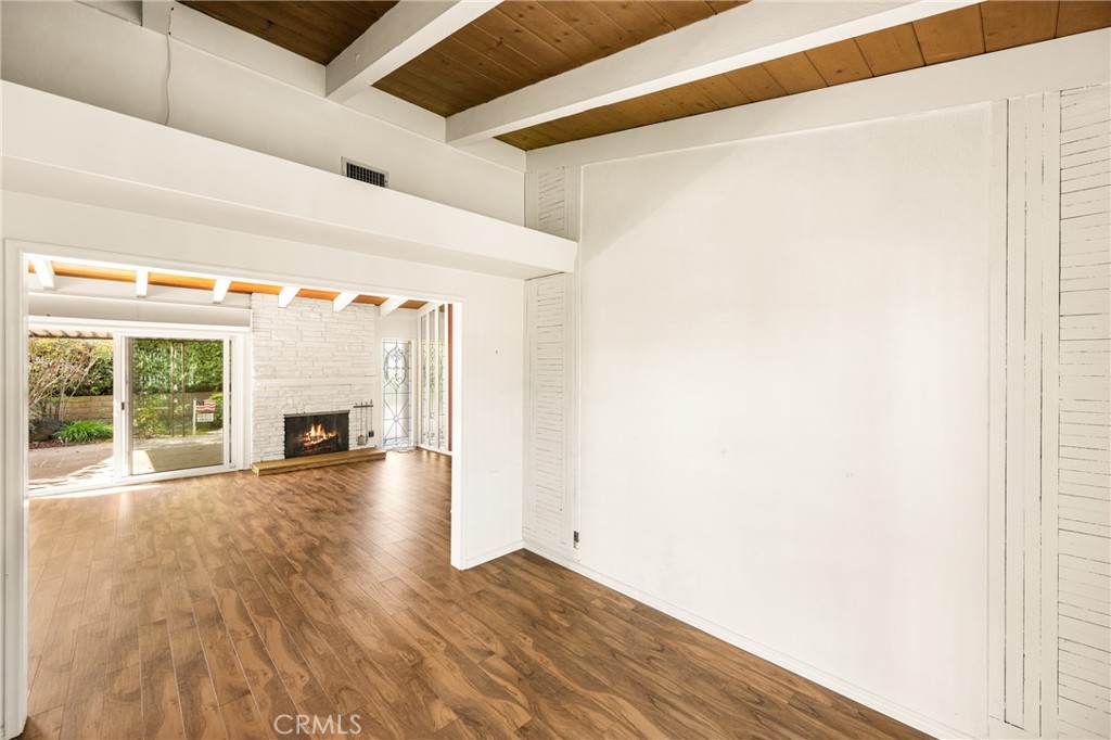 14031 La Barca Drive