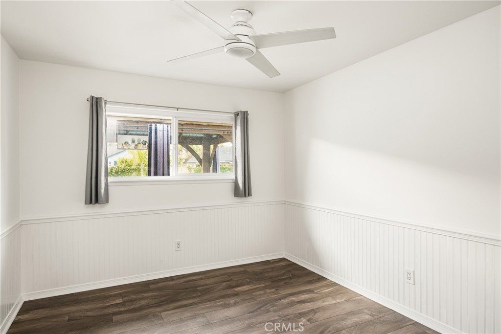 401 E Riverview Avenue