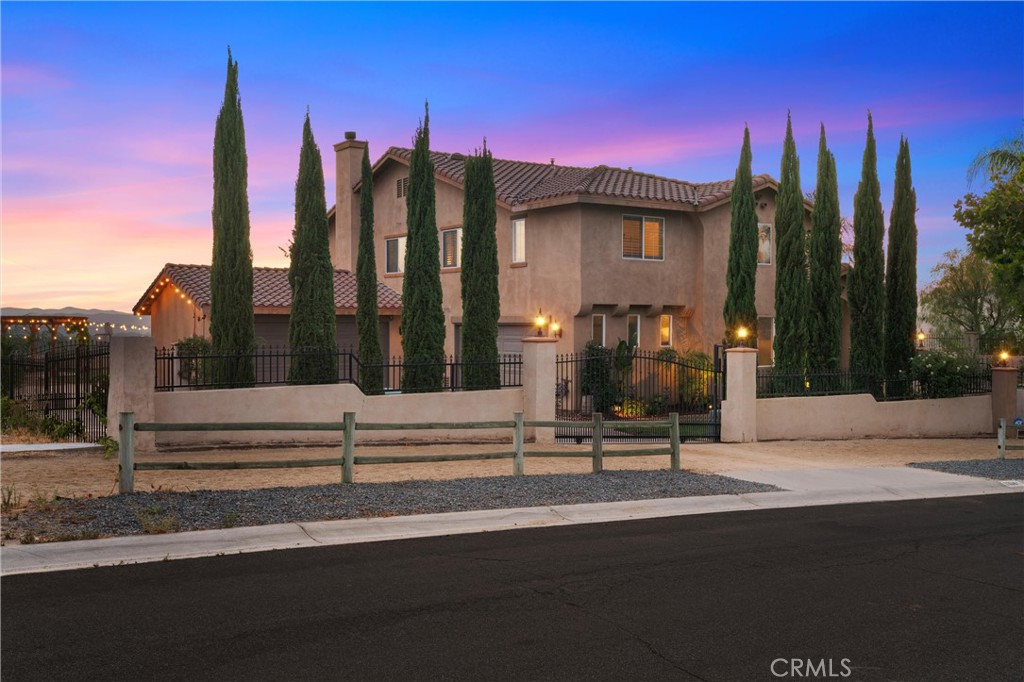 1104 Thoroughbred Lane