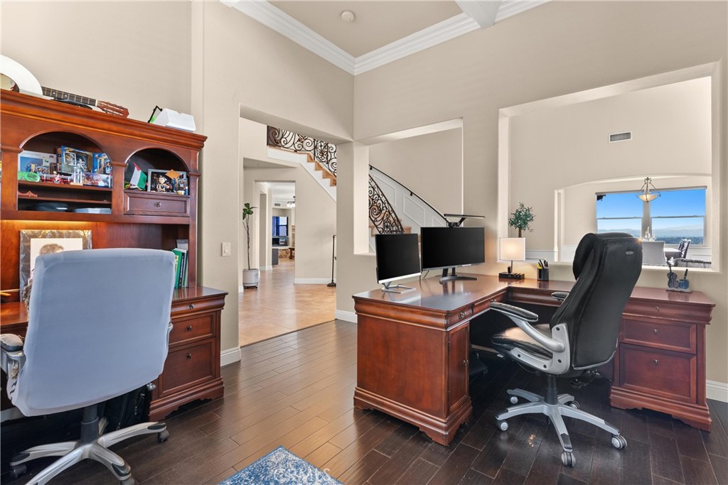 1104 Thoroughbred Lane