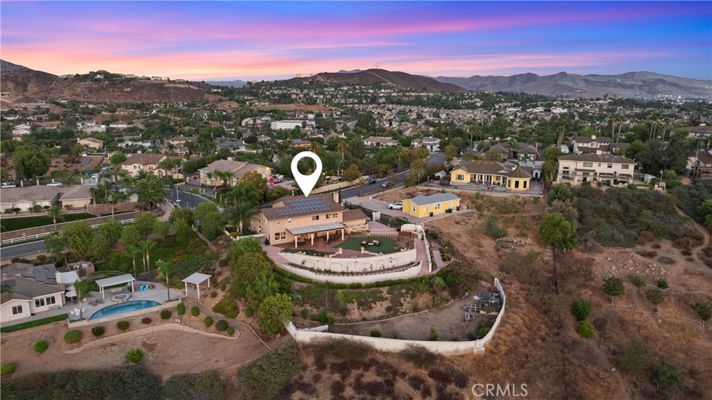 1104 Thoroughbred Lane