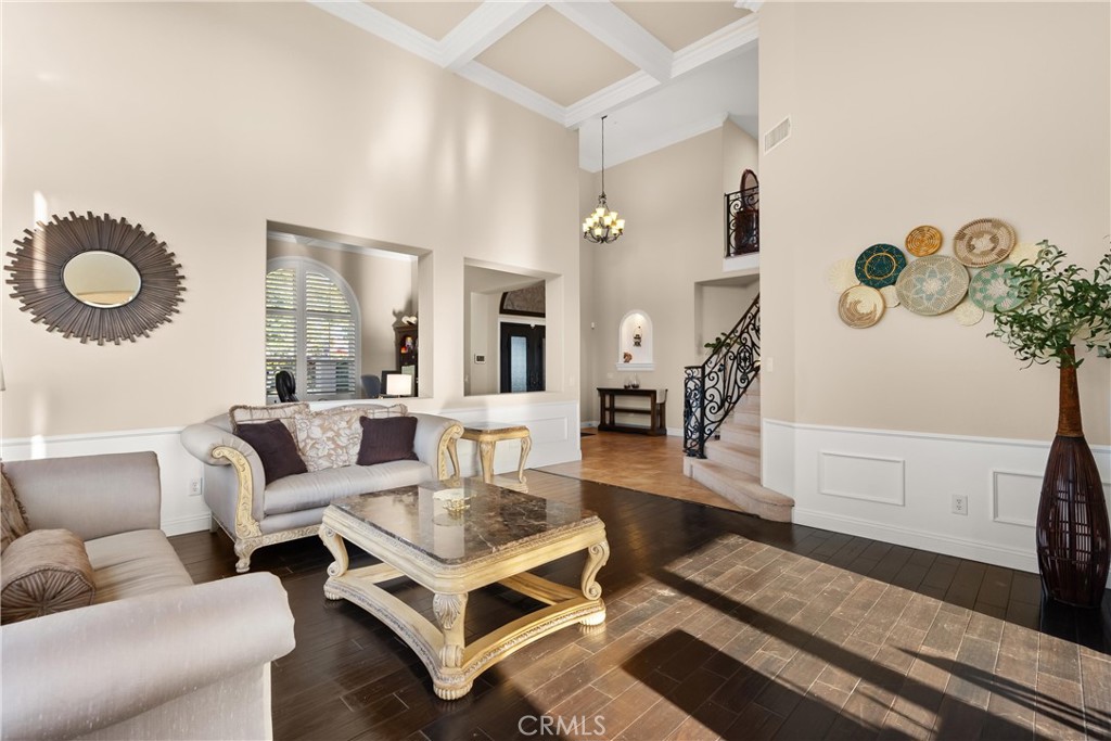 1104 Thoroughbred Lane