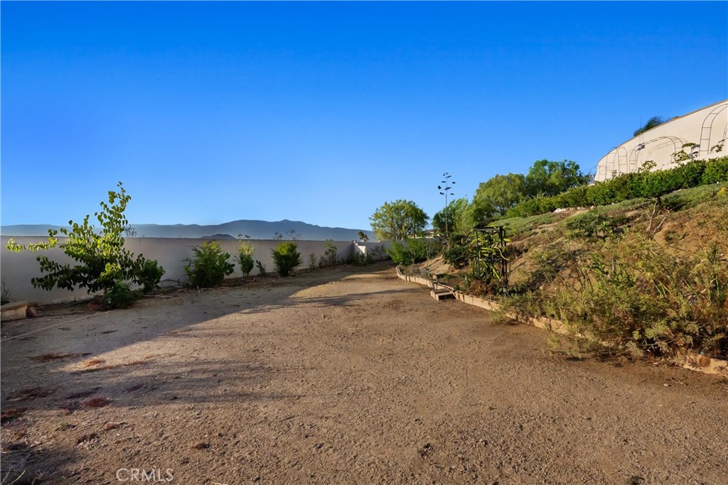 1104 Thoroughbred Lane