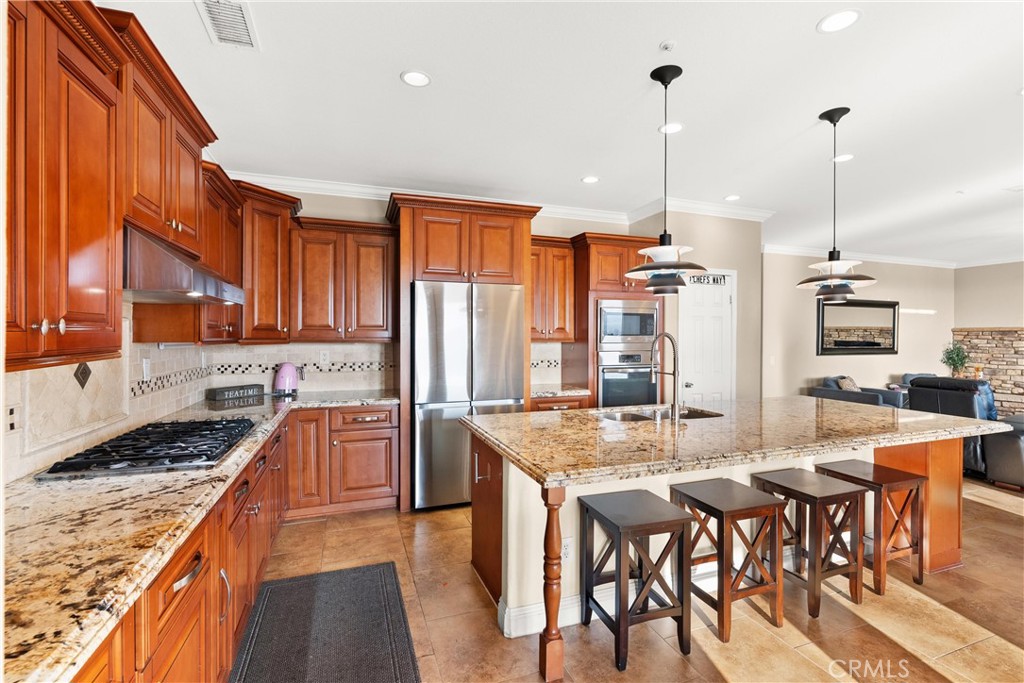 1104 Thoroughbred Lane