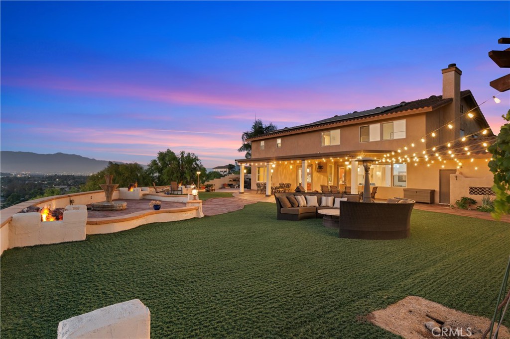 1104 Thoroughbred Lane