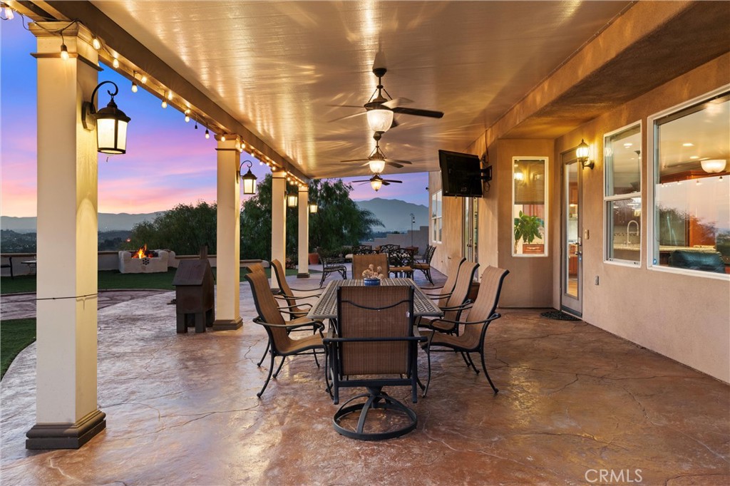 1104 Thoroughbred Lane