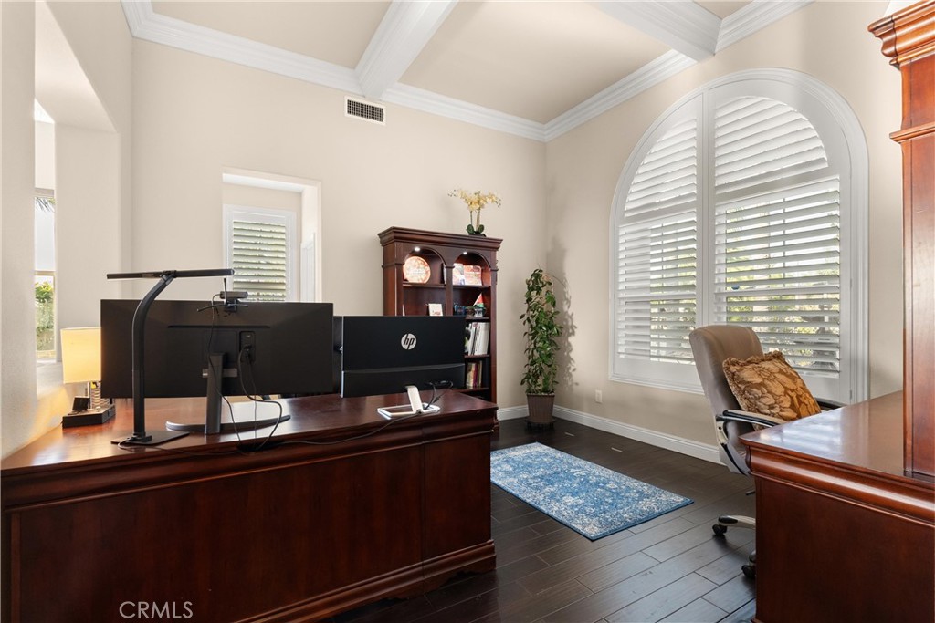 1104 Thoroughbred Lane