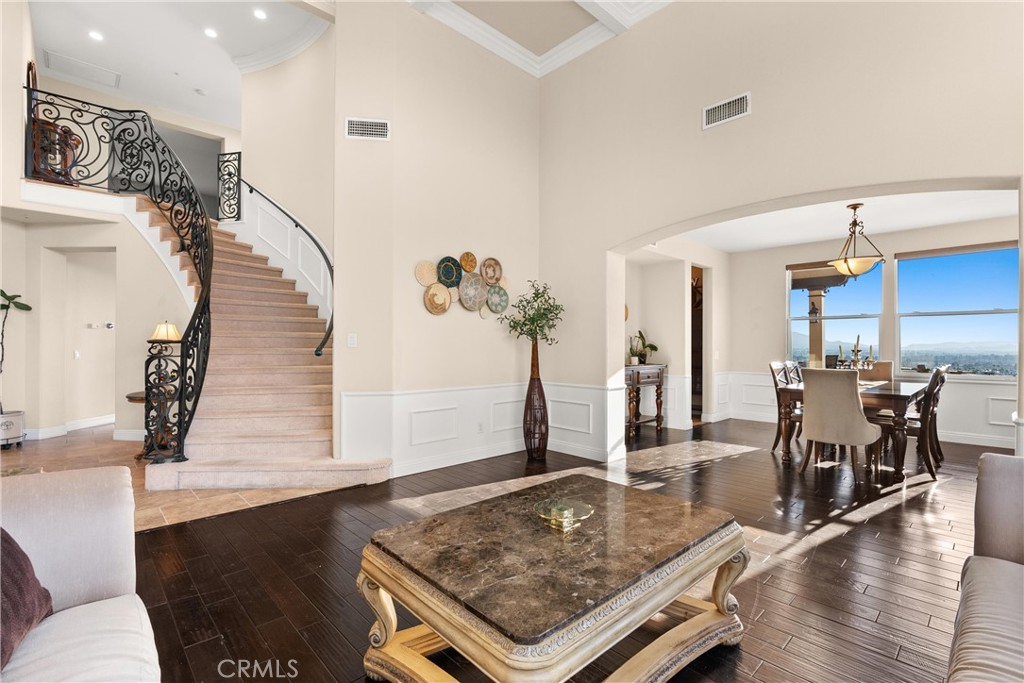 1104 Thoroughbred Lane