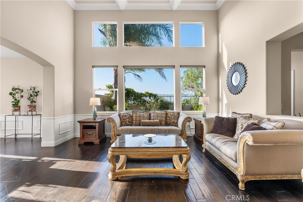 1104 Thoroughbred Lane