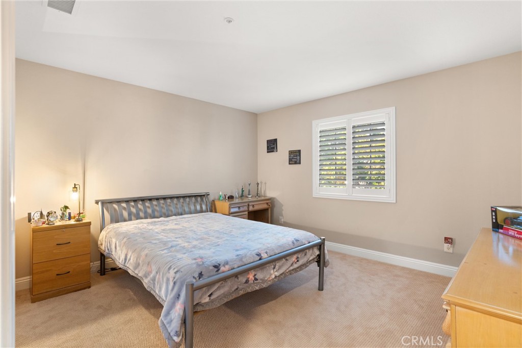 1104 Thoroughbred Lane