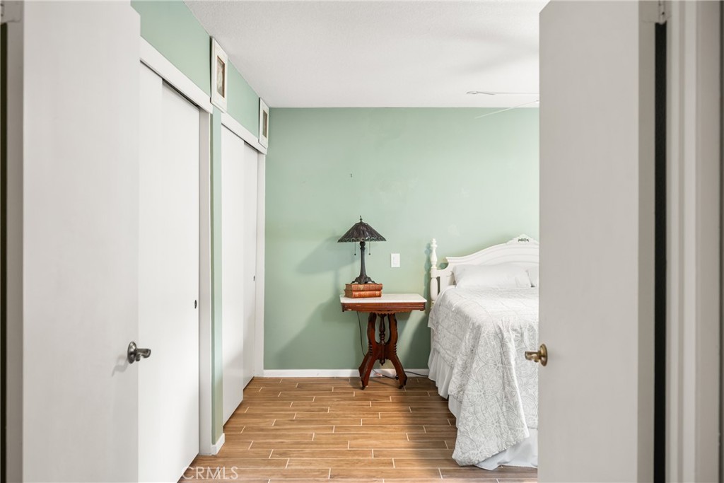 6062 Kingsbriar Drive