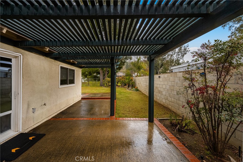 6062 Kingsbriar Drive