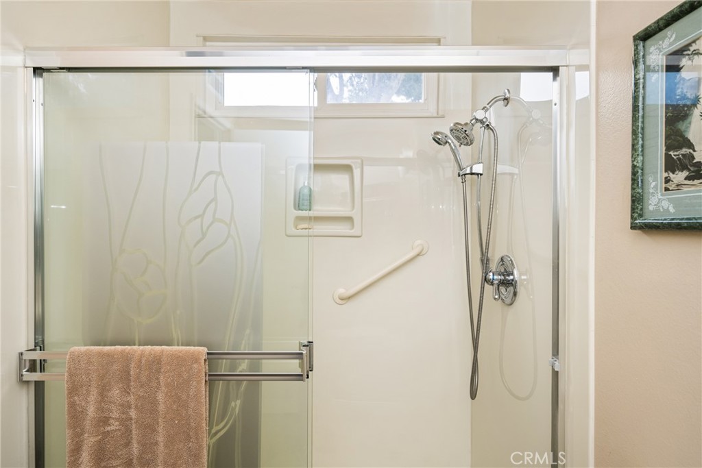 6062 Kingsbriar Drive