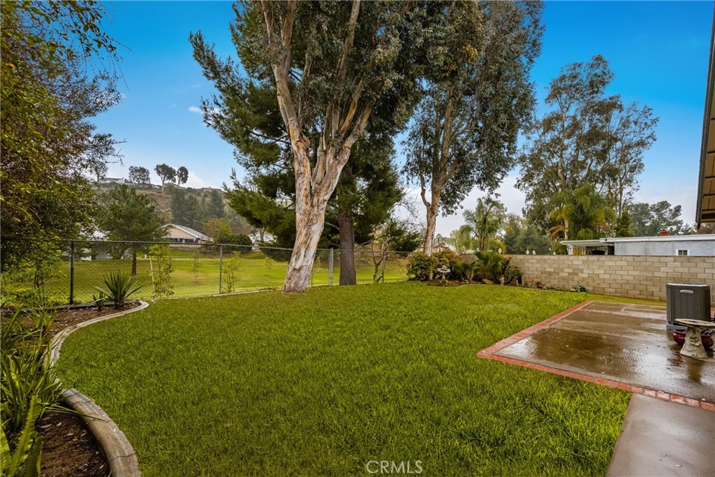 6062 Kingsbriar Drive